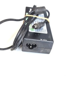 ZASILACZ ŁADOWARKA VP 19V 4.74A 90W STD-19047