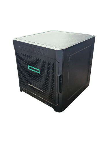 HP ProLiant MicroServer Gen10 AMD x3216 32GB 500GB SSD 3x4TB SATA 2xLAN