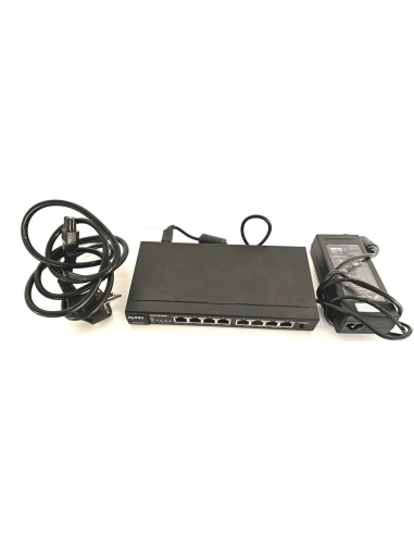 BIURKOWY SWITCH ZYXEL GS-1100-8HP 8x1GbE 4xPoE+ ZASILACZ +KABEL