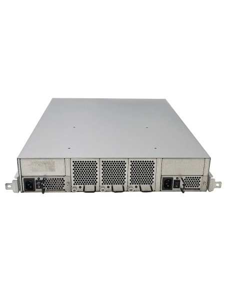 SWITCH HP SAN 4/64 AE495A REV.0B 64x4GB SFP 32 PORTY AKTYWNE 1x100Mbps