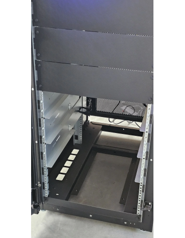 SZAFA RACK STOJĄCA DELL EMC 19' 40U 600x1000 4xLISTWA 2xSIŁA 3PIN MOCOWANIA