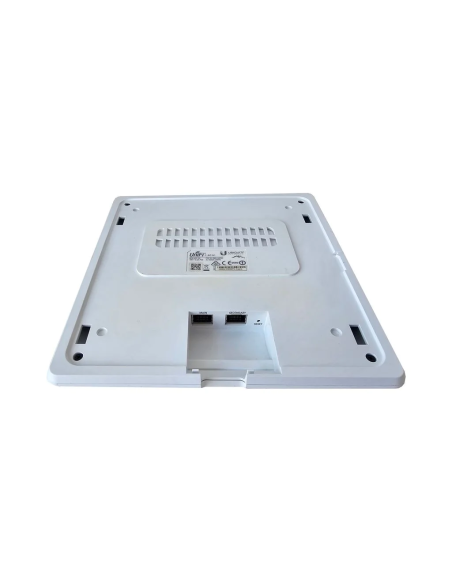 UBIQUITI UAP-AC 2xLAN PoE 802.11ac/a/b/g/n 1350Mb