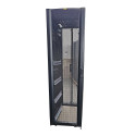 SZAFA RACK SERWEROWA APC AR3300 19'' 42U 600x1200 4xMOCOWANIA KLUCZ ZŁOŻONA SZAFA RACK SERWEROWA APC AR3300 19'' 42U 600x1200 4xMOCOWANIA KLUCZ ZŁOŻONA