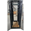 SZAFA RACK SERWEROWA APC AR3300 19'' 42U 600x1200 MOCOWANIE KLUCZ ZŁOŻONA SZAFA RACK SERWEROWA APC AR3300 19'' 42U 600x1200 MOCOWANIE KLUCZ ZŁOŻONA